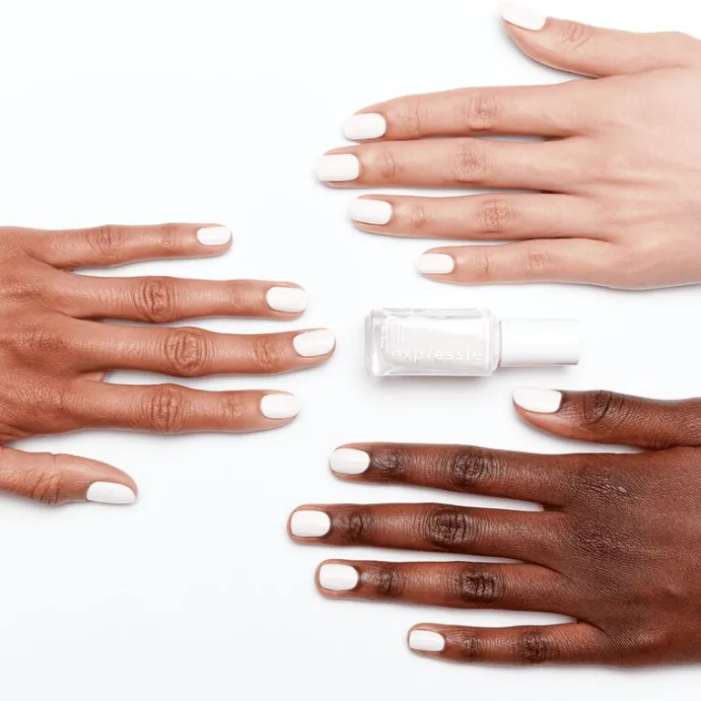 essie Expressie Nagellak Wit 500 Unapologetic 10 ml