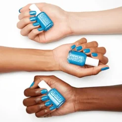 essie Odd Squad Nagellak Blauw 954 OffBeat Chic 13.5ML