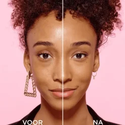 L'Oréal Paris Infaillible 24H Fresh Wear Foundation in a Powder 220 Sand