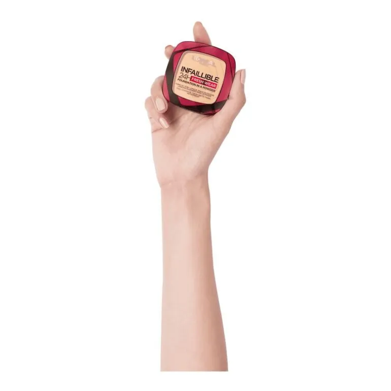 L'Oréal Paris Infaillible 24H Fresh Wear Foundation in a Powder 220 Sand