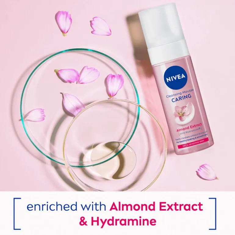 NIVEA Essentials Verzachtende Reinigingsmousse 150 ML
