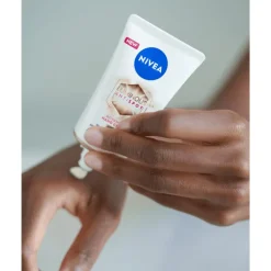 NIVEA Luminous630 Anti-Spot Handcreme SPF 15 50 ML