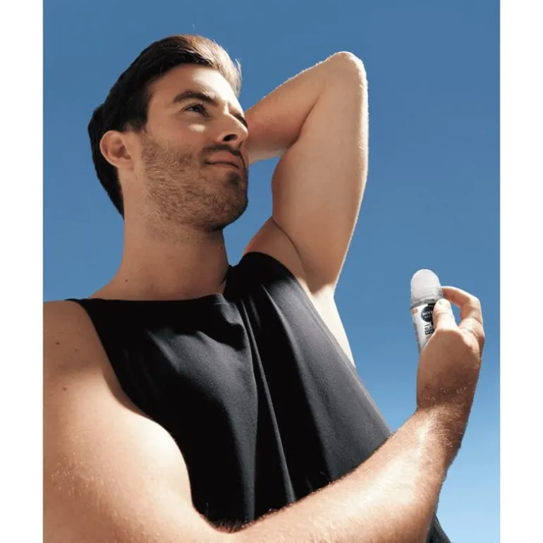 NIVEA MEN Black & White Ultimate Impact Deodorant Roller 50 ML