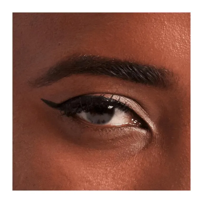 NYX Professional Makeup Epic Wear Liquid Waterproof Eyeliner Black EWSPLL0126