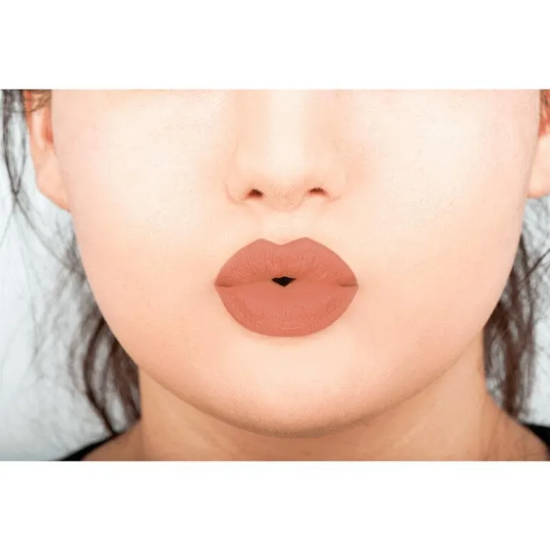 NYX Professional Makeup Soft Matte Lip Cream London Smlc04
