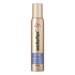Wella WellaFlex 2nd Day Volume Extra Strong​Mousse 200 ML